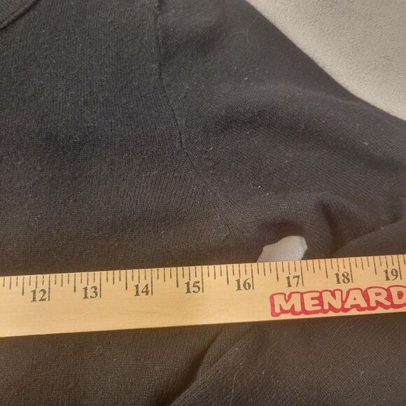 J Crew Black Cashmere Sweater Size Medium - Picture 4 of 5